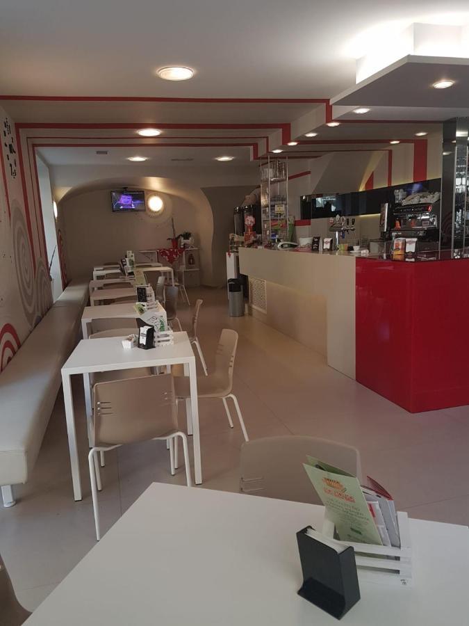 Hotel Cumili Capo di Ponte 外观 照片