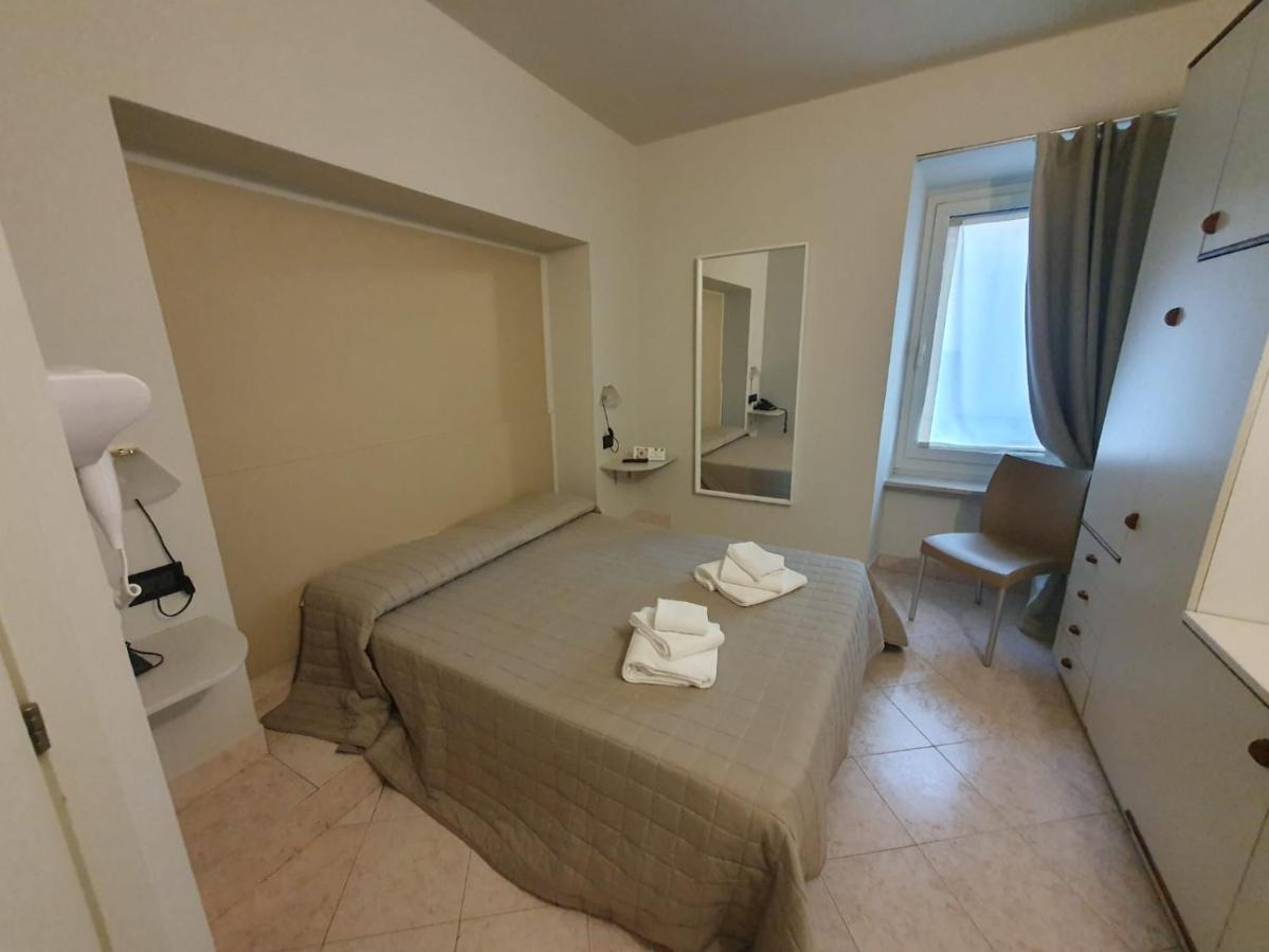 Hotel Cumili Capo di Ponte 外观 照片