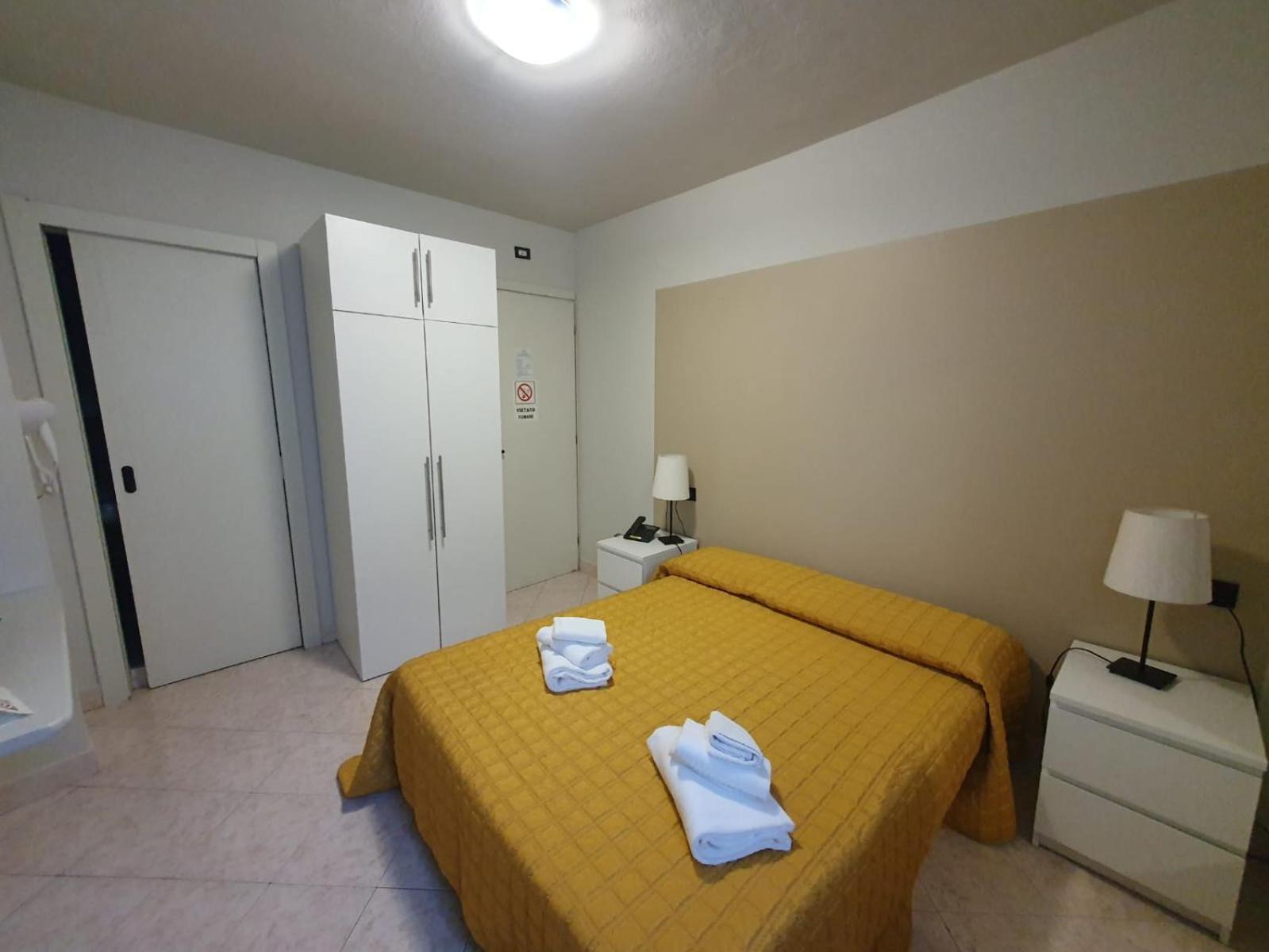 Hotel Cumili Capo di Ponte 外观 照片